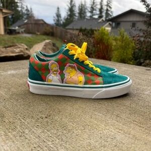 Sports shoes mensclothing